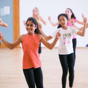 Juilliard Winter Programme - Feature Cards Pattern